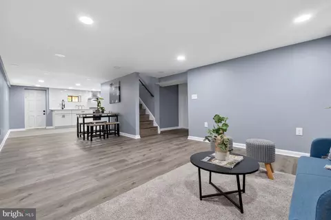 Living - 5546 Selma Ave, Halethorpe, MD 21227 photo 1 of 2