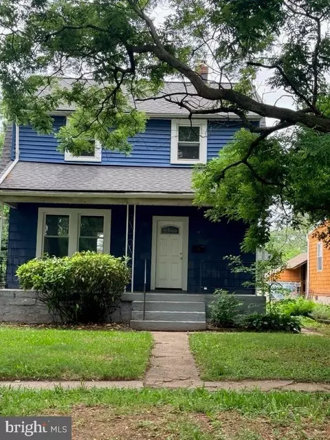 12 Leeway, Dundalk, MD 21222