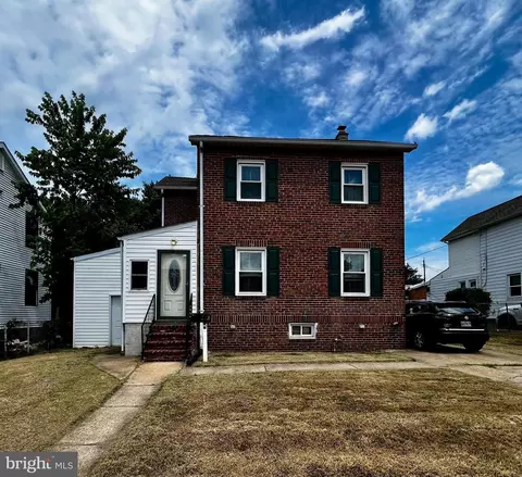 212 Maple Ave, Dundalk, MD 21222
