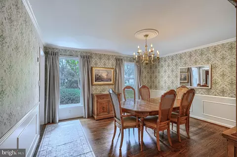Dining - 13325 B Fork Rd, Baldwin, MD 21013 photo 1 of 4