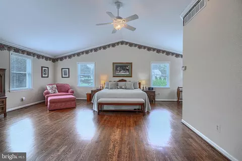 Bedroom - 13325 B Fork Rd, Baldwin, MD 21013 photo 1 of 9
