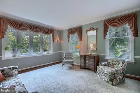 Living - 13325 B Fork Rd, Baldwin, MD 21013 photo 1 of 2