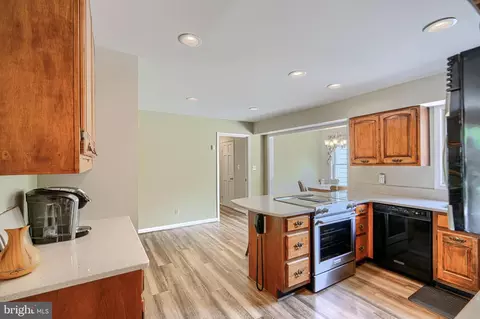 Kitchen - 13325 B Fork Rd, Baldwin, MD 21013 photo 2 of 5