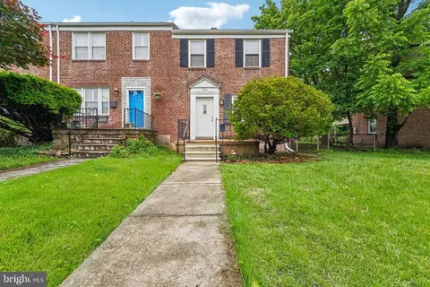 5512 Medwick Garth N, Catonsville, MD 21228