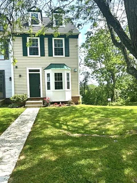 2313 Kevsway Ct, Windsor Mill, MD 21244