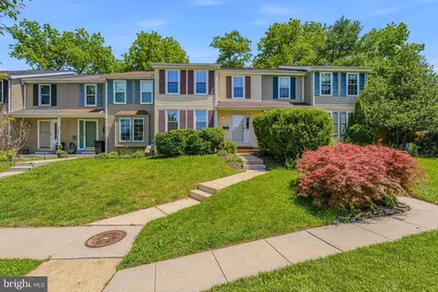 27 Warren Comn Comn, Cockeysville, MD 21030