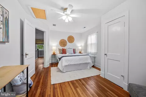 Bedroom - 529 Overbrook Rd, Baltimore, MD 21212 photo 3 of 7