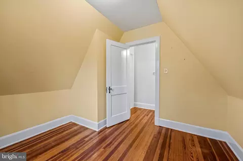 Bedroom - 529 Overbrook Rd, Baltimore, MD 21212 photo 7 of 7