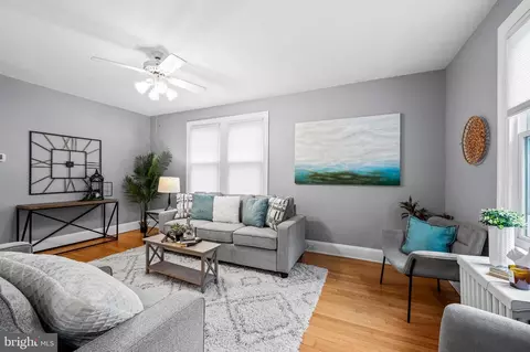 Living - 529 Overbrook Rd, Baltimore, MD 21212 photo 5 of 5