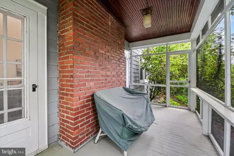 Exterior - 529 Overbrook Rd, Baltimore, MD 21212 photo 4 of 9