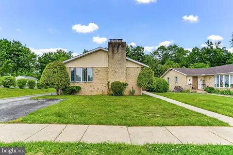 9301 Gardenia Rd, Nottingham, MD 21236