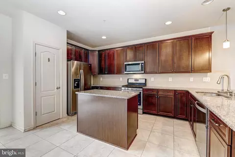 Kitchen - 912 Winter Run Rd, Middle River, MD 21220 photo 2 of 8