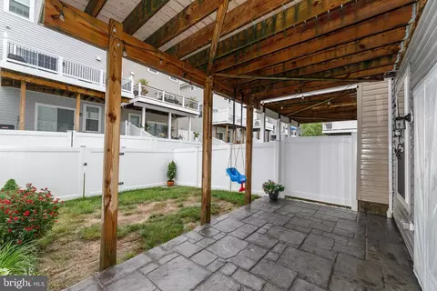 Exterior - 912 Winter Run Rd, Middle River, MD 21220 photo 6 of 12