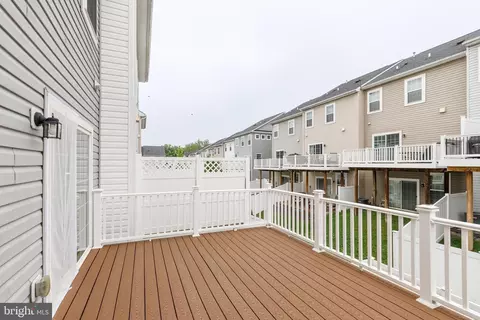 Exterior - 912 Winter Run Rd, Middle River, MD 21220 photo 5 of 12