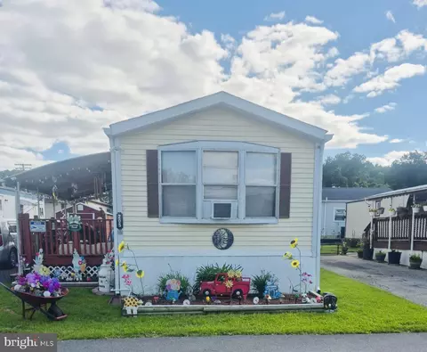 205 Robwood Rd, Dundalk, MD 21222
