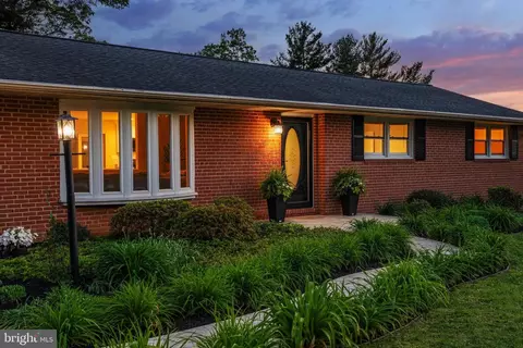 Exterior - 7 Glenbrook Dr, Phoenix, MD 21131 photo 6 of 13