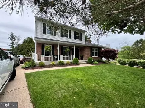 18 Brigantine Ct, Nottingham, MD 21236