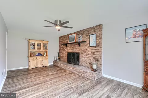 Entry Way - 9808 Forge Park Rd, Perry Hall, MD 21128 photo 5 of 5