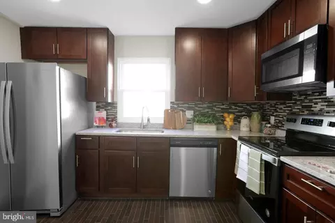Kitchen - 203 Sollers Point Rd, Dundalk, MD 21222 photo 1 of 2