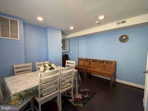 Dining - 203 Sollers Point Rd, Dundalk, MD 21222 photo 2 of 2