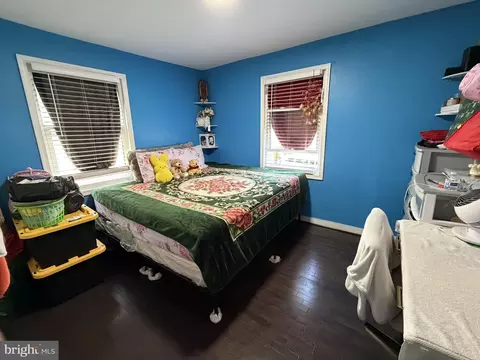 Bedroom - 203 Sollers Point Rd, Dundalk, MD 21222 photo 3 of 4