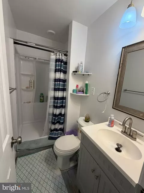 Bath - 203 Sollers Point Rd, Dundalk, MD 21222 photo 2 of 2
