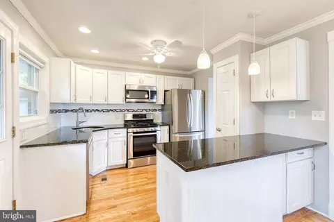 127 Dublin Dr, Lutherville Timonium, MD 21093