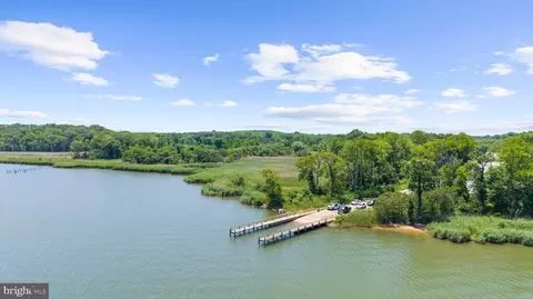 View/Area - 3059 Shaws Rd, Edgemere, MD 21219 photo 8 of 8