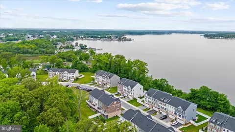 View/Area - 3059 Shaws Rd, Edgemere, MD 21219 photo 5 of 8