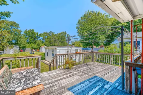 Exterior - 2902 Delmar Ave, Sparrows Point, MD 21219 photo 4 of 5
