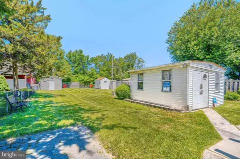 Exterior - 2902 Delmar Ave, Sparrows Point, MD 21219 photo 1 of 5