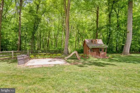 Exterior - 2 Wetherbee Ct, Phoenix, MD 21131 photo 11 of 16