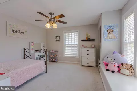 Bedroom - 9113 Back Drop Dr, Perry Hall, MD 21128 photo 4 of 7