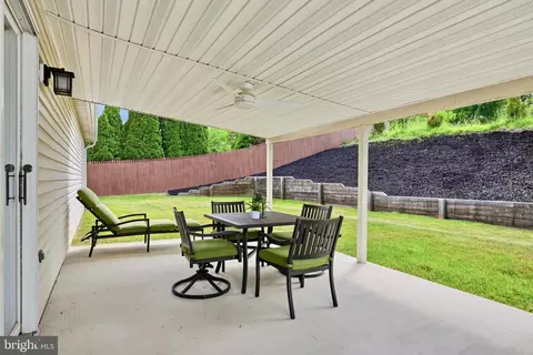 9526 Hallhurst Rd, Nottingham, MD 21236 photo 39