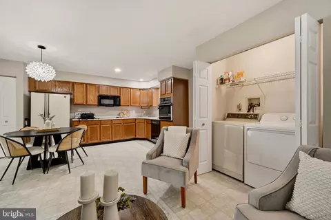 9526 Hallhurst Rd, Nottingham, MD 21236 photo 26
