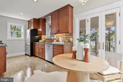 Kitchen - 923 Arran Rd, Baltimore, MD 21239 photo 5 of 5