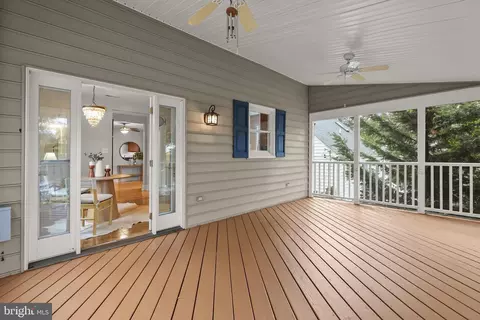 Exterior - 923 Arran Rd, Baltimore, MD 21239 photo 4 of 10