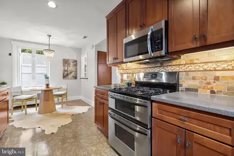 Kitchen - 923 Arran Rd, Baltimore, MD 21239 photo 3 of 5
