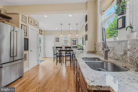 Kitchen - 516 Dunkirk Rd, Baltimore, MD 21212 photo 1 of 2