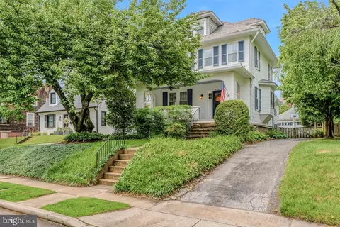 Exterior - 516 Dunkirk Rd, Baltimore, MD 21212 photo 3 of 15
