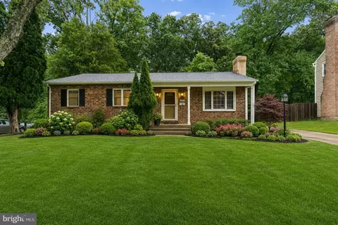 404 Crosby, Catonsville, MD 21228
