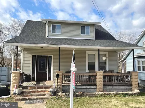 5530 Selma Ave, Halethorpe, MD 21227