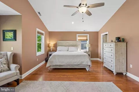 Bedroom - 3632 Bay Dr, Middle River, MD 21220 photo 3 of 6