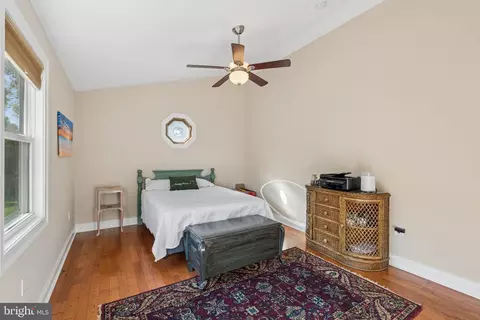 Bedroom - 3632 Bay Dr, Middle River, MD 21220 photo 6 of 6