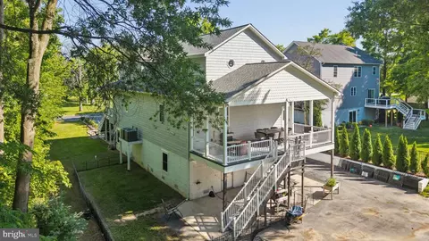 Exterior - 3632 Bay Dr, Middle River, MD 21220 photo 12 of 12
