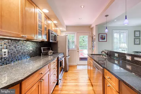 Kitchen - 162 Stanmore Rd, Baltimore, MD 21212 photo 1 of 5