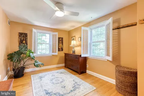 Bedroom - 162 Stanmore Rd, Baltimore, MD 21212 photo 2 of 2