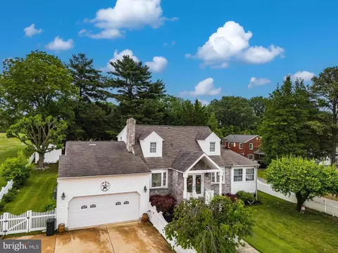 7218 Sollers Point Rd, Dundalk, MD 21222