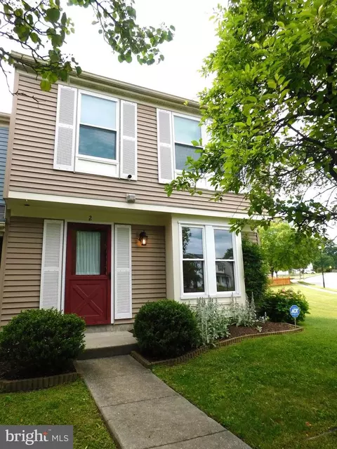 2 Primrose Ct, Parkville, MD 21234