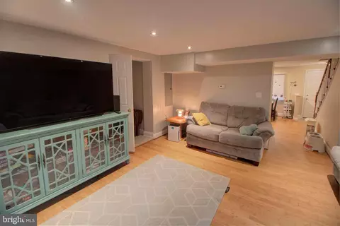 Living - 401 Bigley, Halethorpe, MD 21227 photo 1 of 1